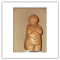 Venere primitiva cotto cm13 x 32 Carmine Mastronicola, www.carminemastronicola.com